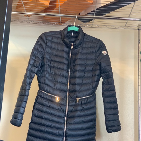 Moncler - Picture 2 of 3